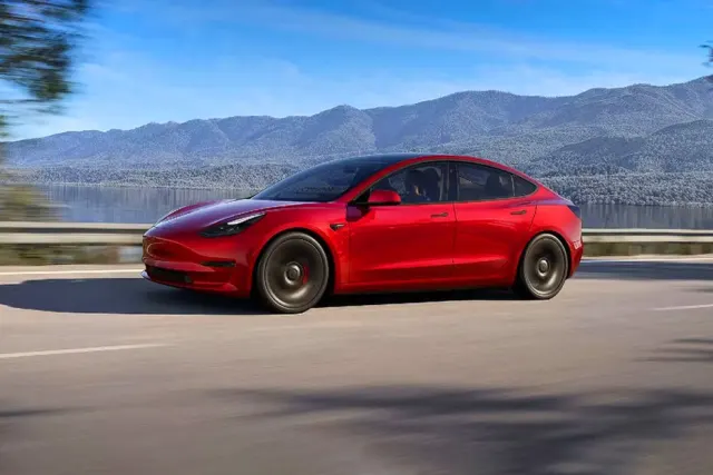 Tesla Model 3 RWD